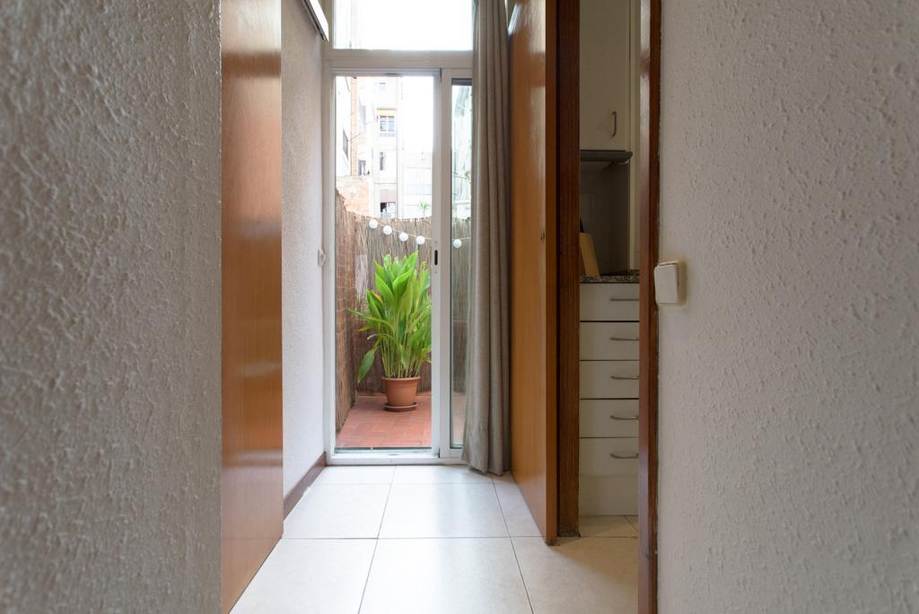 Sweet Bcn Apartments Барселона Экстерьер фото