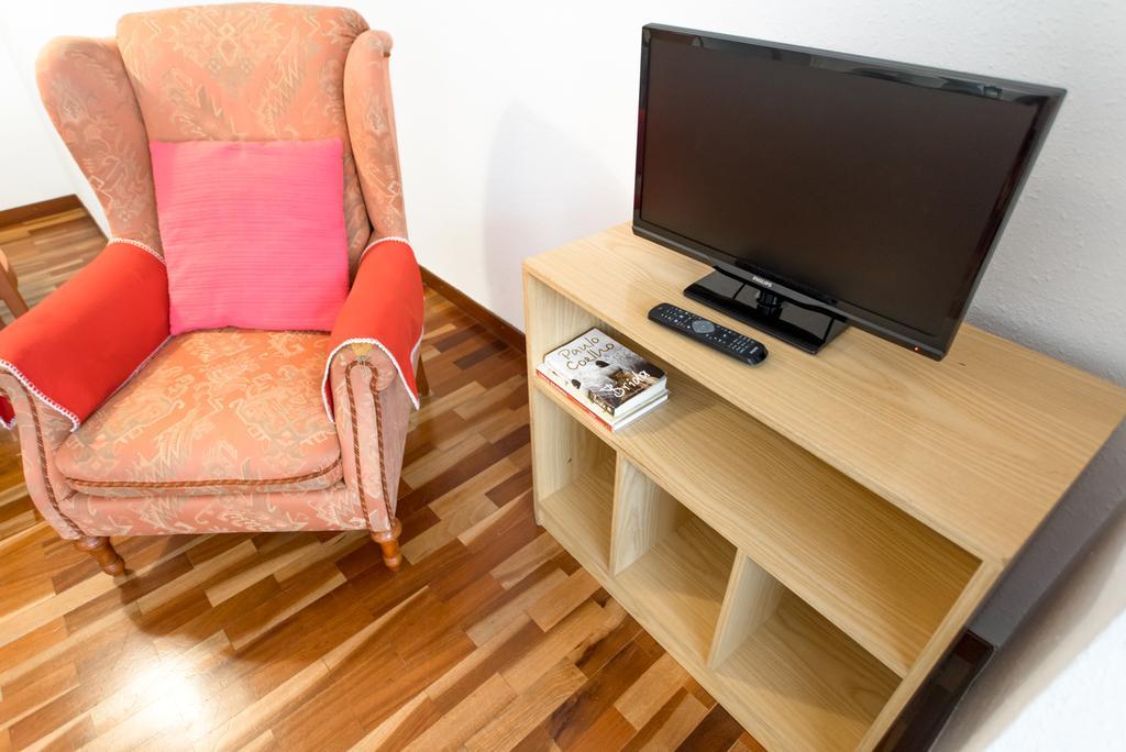 Sweet Bcn Apartments Барселона Экстерьер фото